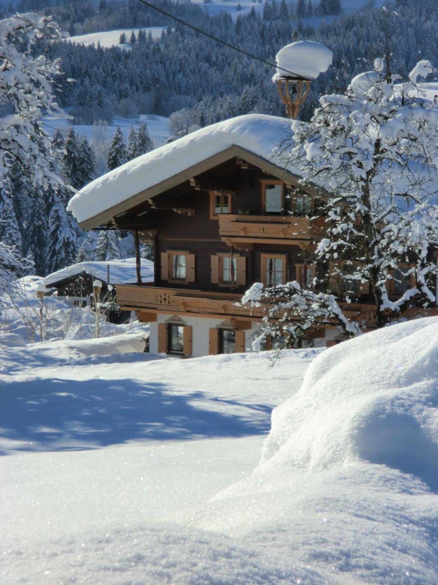 フィーバーブルンVornbichlhofアパートメント エクステリア 写真