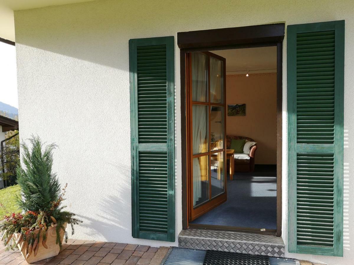 フィーバーブルンVornbichlhofアパートメント エクステリア 写真
